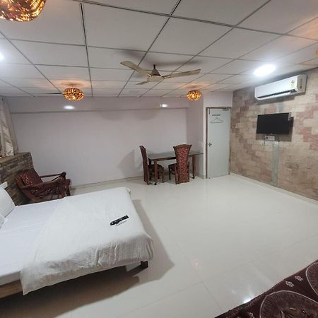 Agrawal Bhavan Budget Stay Only For Indians Bombay Exterior foto