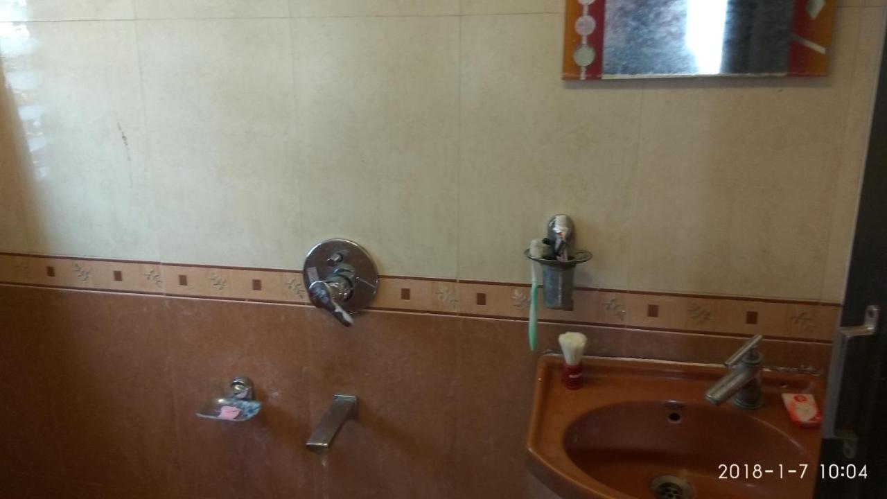 Agrawal Bhavan Budget Stay Only For Indians Bombay Exterior foto