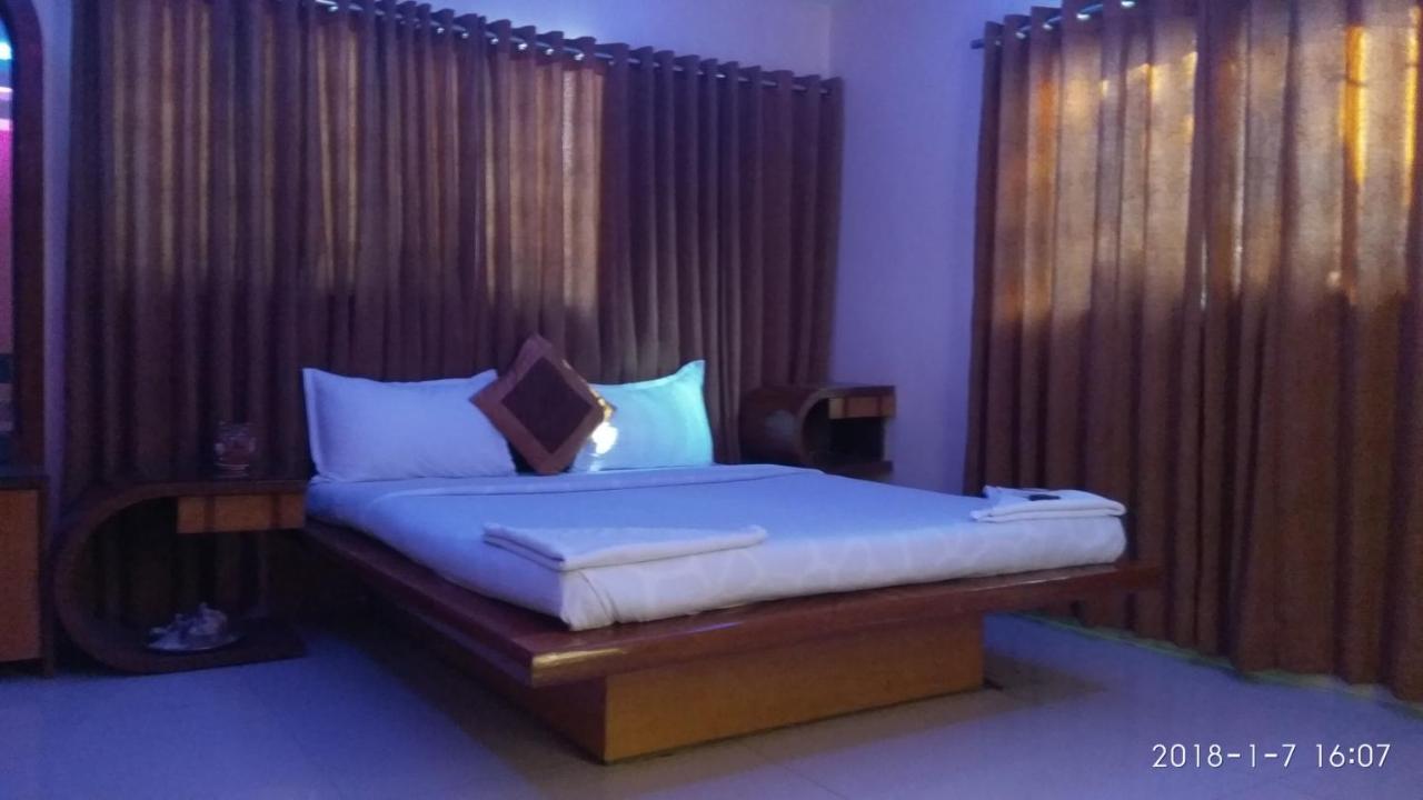 Agrawal Bhavan Budget Stay Only For Indians Bombay Exterior foto