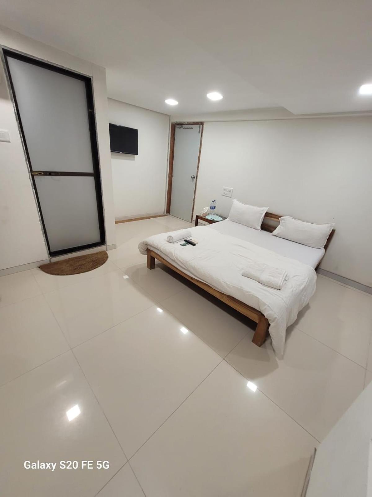 Agrawal Bhavan Budget Stay Only For Indians Bombay Habitación foto